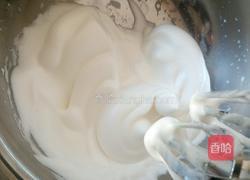 5寸黑芝麻戚风蛋糕的做法图解12