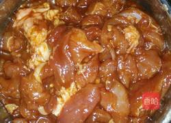 杏鲍菇青椒肉片的做法图解4