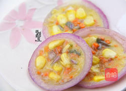 10分钟快手创意早餐-洋葱圈蛋卷的做法图解1