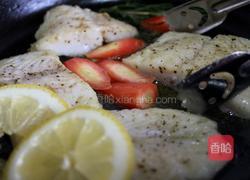 香煎龙利鱼的做法图解5