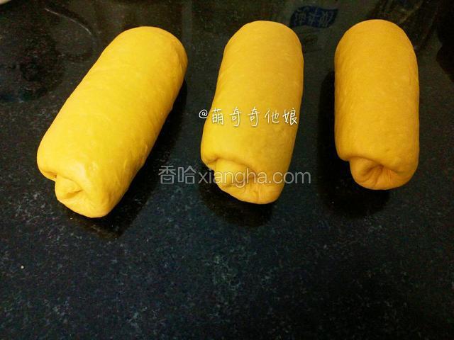 依次完成后盖保鲜膜松弛15-20分钟。