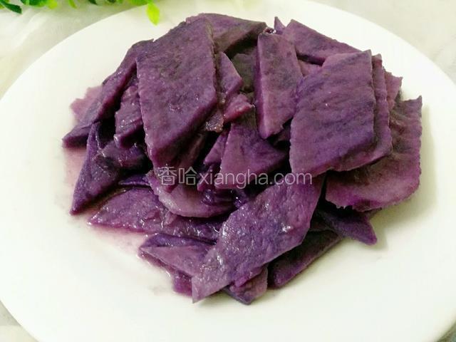 加入适量鸡精调味，即可出锅。