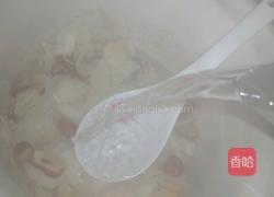 红枣雪梨银耳汤的做法图解4