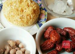 莲子银耳糖水的做法图解1