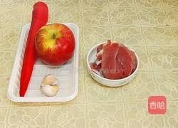 炒苹果丝的做法图解1