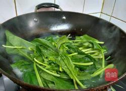 坚果仁菠菜的做法图解3