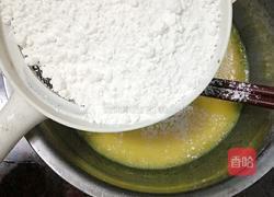 电饭煲海绵蛋糕的做法图解3