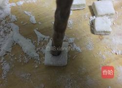 五彩酒窝面的做法图解3