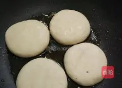 Illustration of how to make pancakes 10