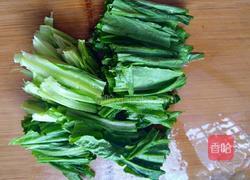 凉拌油麦菜的做法图解1