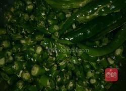 油煎辣椒的做法图解1