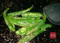 油煎辣椒的做法图解2