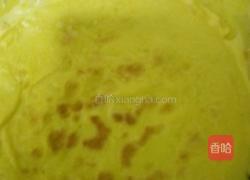 鸡蛋黄玫瑰的做法图解4