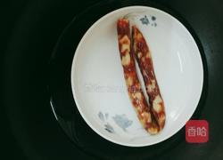 港式腊肠炒大白菜的做法图解1