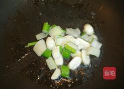 彩椒炒鸡丁的做法图解3