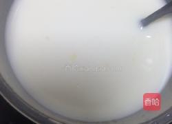 玫瑰花面包的做法图解2
