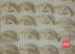 白菜虾仁饺子的做法图解5