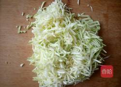 西葫芦猪肉大葱饺子馅的做法图解2