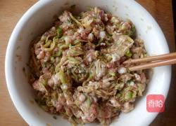 西葫芦猪肉大葱饺子馅的做法图解9
