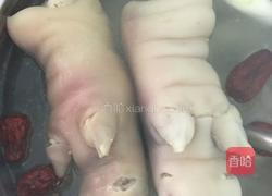 山药猪蹄汤的做法图解1