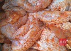 鸡翅包饭的做法图解1
