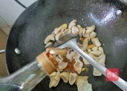 溜肥肠（老家吃法）的做法图解5