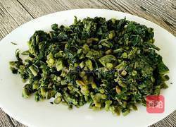 剁辣椒香椿拌豆腐的做法图解2