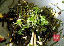 辣炒海带丝的做法图解8