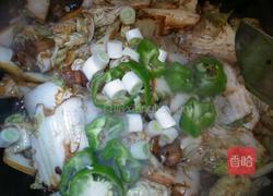 白菜炖肉的做法图解5