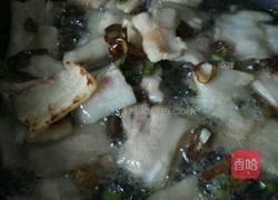 五花肉烧萝卜的做法图解9