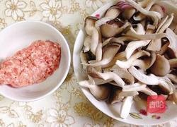 肉末炒平菇的做法图解1