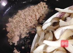 肉末炒平菇的做法图解3