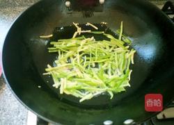 肉丝炒茭白的做法图解7