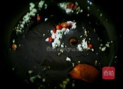 老坛酸菜火腿炒面的做法图解3