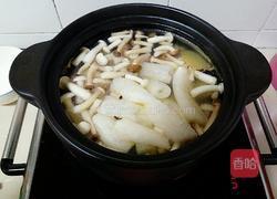 竹荪杂菌炖鸡汤的做法图解5