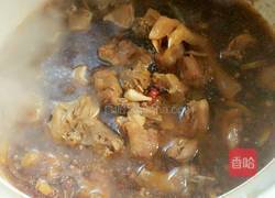 砂锅酱烧鸭的做法图解11