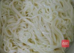 自制甜酱油拌面的做法图解2