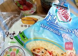 火腿培根披萨的做法图解1