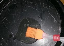 火腿培根披萨的做法图解3