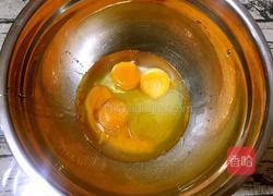 花生酱蛋糕卷的做法图解3