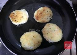 土豆莲藕饼的做法图解15