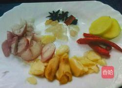 魷魚炆腩肉的做法图解3