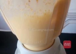 南瓜牛奶汁的做法图解2