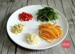 凉拌大蒜须的做法图解2