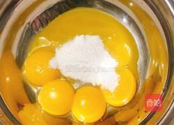 8寸原味戚风蛋糕的做法图解2