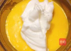 8寸原味戚风蛋糕的做法图解9