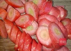 胡萝卜炖鸡的做法图解2