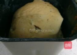 奶香面包的做法图解4