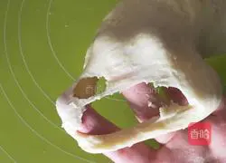 Illustration of how to make old starter bread 6