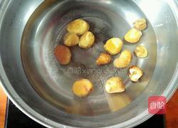 栗子红烧肉的做法图解1